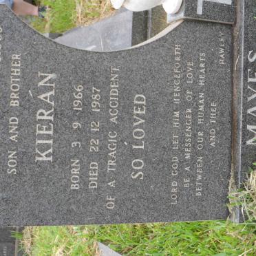 MAYES Kierãn 1966-1987
