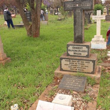 MILES Ernest Napene -1948 &amp; Susan 1888-1963