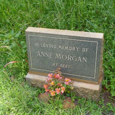 MORGAN Anne