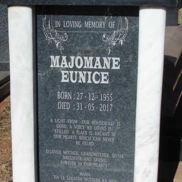MOTAUNG Majomane Eunice 1955-2017