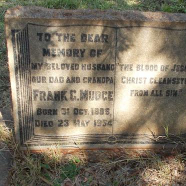 MUDGE Frank G. 1886-1954 &amp; Maud G. 1891-1978