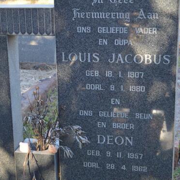 NEL Louis Jacobus 1907-1980 & Aletta Susanna 1906-1975