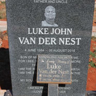 NEST Luke John, van der 1984-2016