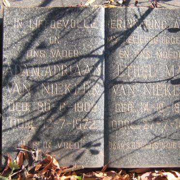 NIEKERK Adam Adriaan, van 1909-1972 &amp; Ethel May 1908-1960