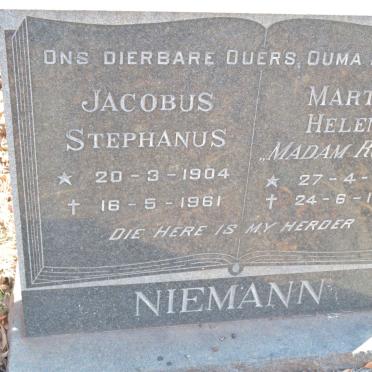 NIEMANN Jacobus Stephanus 1904-1961 &amp; Martha Helena 1899-1970