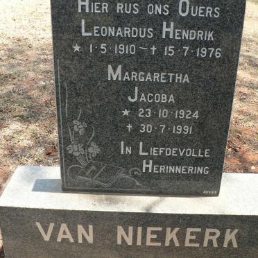 NIEKERK Leonardus Hendrik, van 1910-1976 &amp; Margaretha Jacoba 1924-1991