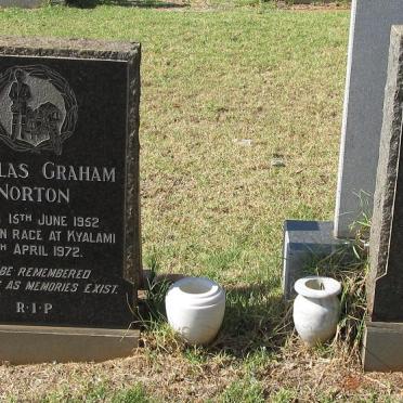 NORTON Harold Victor 1920-1981 :: NORTON Douglas Graham 1952-1972