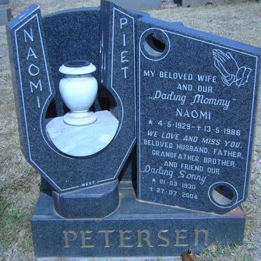 PETERSEN Piet 1930-2004 &amp; Naomi 1929-1986