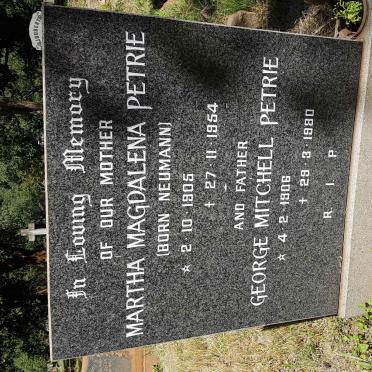 PETRIE George Mitchell 1906-1980 &amp; Martha Magdalena NEUMANN 1905-1954
