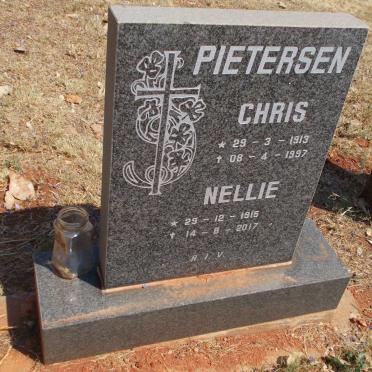 PIETERSEN Chris 1913-1997 &amp; Nellie 1915-2017