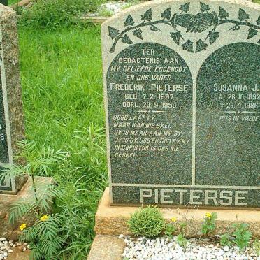 PIETERSE Frederik 1897-1950 &amp; Susanna J.B. 1892-1986