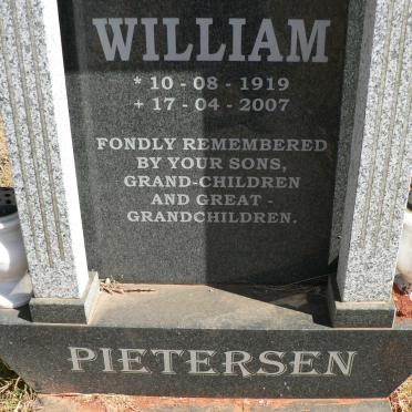 PIETERSEN William 1919-2007
