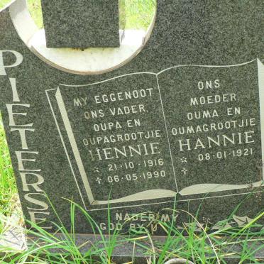 PIETERSE Hennie 1916-1990 &amp; Hannie 1921-