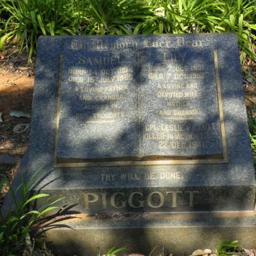 PIGGOTT Samuel 1884-1965 &amp; Lily 1891-1952 :: PIGGOTT Leslie -1941