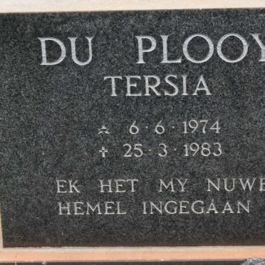 PLOOY Tersia, du 1974-1983