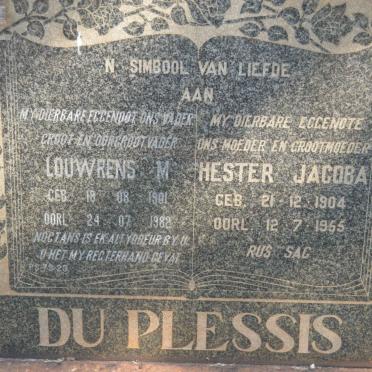 PLESSIS Louwrens M., du 1901-1982 &amp; Hester Jacoba 1904-1955