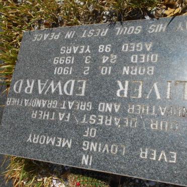 RAMSBOTTOM Oliver Edward 1901-1999 &amp; Mavis Clare 1904-1982
