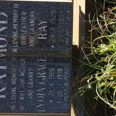 RAYMOND Ray 1928-1994 &amp; Lydia Grace 1926-1978