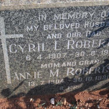 ROBERTSON Cyril L. 1907-1961 &amp; Annie M. 1907-1981