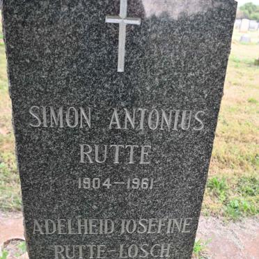 RUTTE Simon Antonius 1904-1961 &amp; Adelheid Josefine LOSCH 1910-1984
