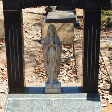 SANTOS Elisa Leitao, dos 1885-1956 :: DOS SANTOS Maria Lourebiro Paulo 1911-1982