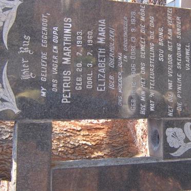 SCHYFF Petrus Marthinus, van der 1903-1960 &amp; Elizabeth Maria OBERHOLZER 1906-1978