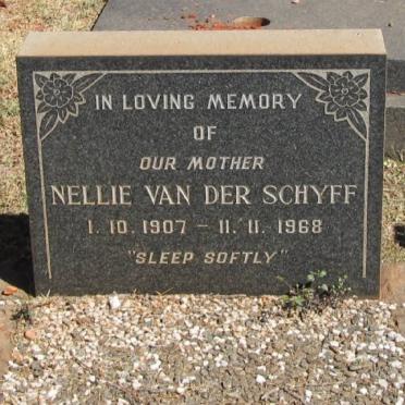 SCHYFF Nellie, van der 1907-1968