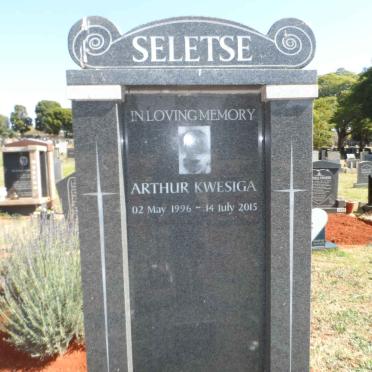 SELETSE Arthur Kwesiga 1996-2015