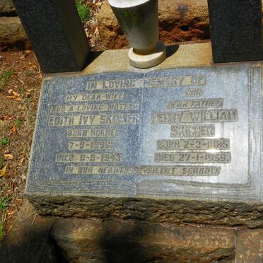 SKINNER Henry William 1885-1959 &amp; Edith Ivy HORNE 189?-1943