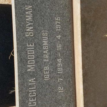 SNYMAN Cecilia Moodie nee ERASMUS 1894-1975