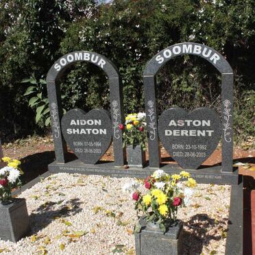 SOOMBUR Aston Derent 1992-2003 :: SOOMBUR Aidon Shaton 1994-2003