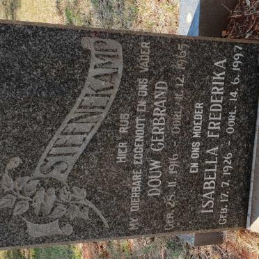 STEENEKAMP Douw Gerbrand 1916-1965 &amp; Isabella Frederika 1926-1997