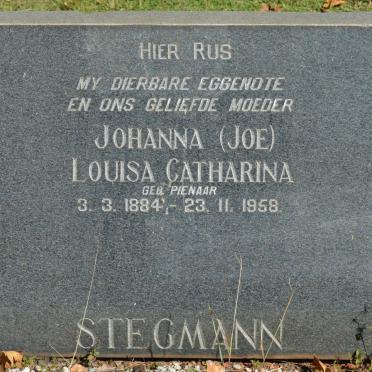 STEGMANN :: GIRD :: PIENAAR