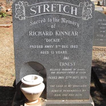 STRETCH Ernest -1975 :: Richard Kinnear -1963 