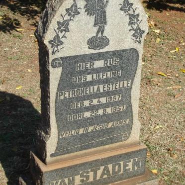 STADEN Petronella Estelle, van 1957-1957