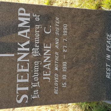 STEENKAMP Jeanne C. 1910-1990