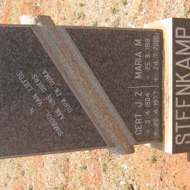 STEENKAMP Gert J.Z. 1904-1977 &amp; Maria M. 1918-2000