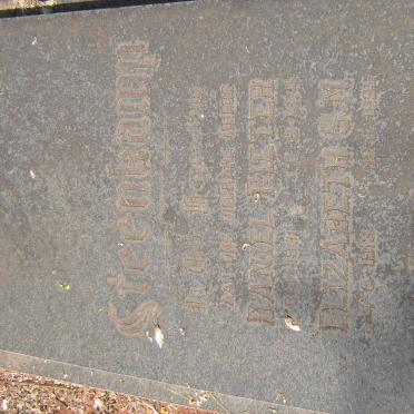 STEENKAMP Daniel Pieter 1901-1974 &amp; Elizabeth S.M. 1913-1995