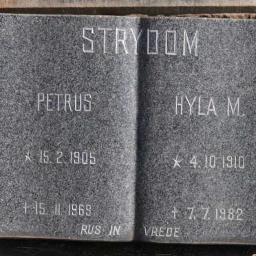 STRYDOM Petrus 1905-1969 &amp; Hyla M. 1910-1982