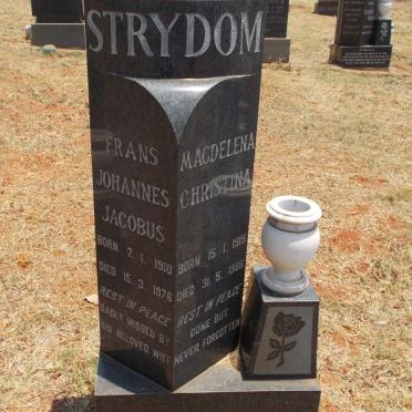 STRYDOM Frans Johannes Jacobus 1910-1976 &amp; Magdalena Christina 1915-1986