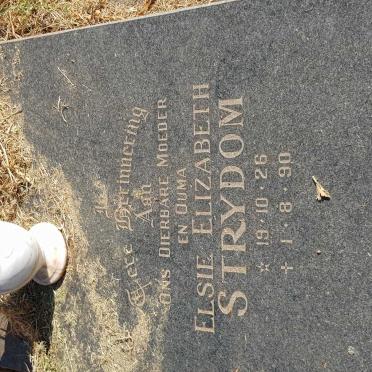 STRYDOM Elsie Elizabeth 1926-1990