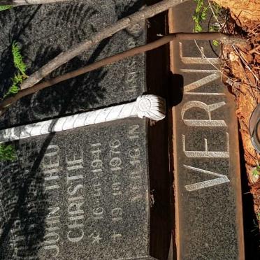 VERNE John Theo Christie 1941-1976