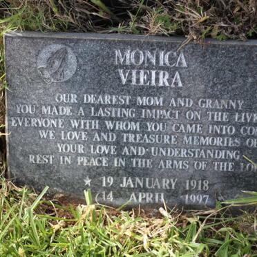 VIEIRA Monica 1918-1997