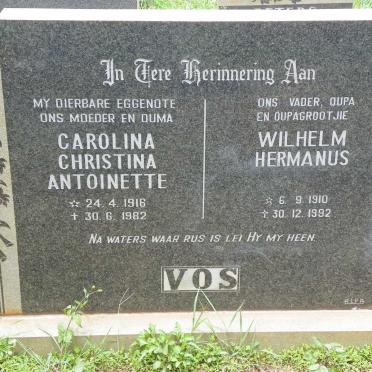 VOS Wilhelm Hermanus 1910-1992 &amp; Carolina Christina Antoinette 1916-1982