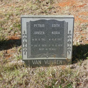 VUUREN Petrus Jansen, van 1911-1976 &amp; Edith Nora 1917-1978