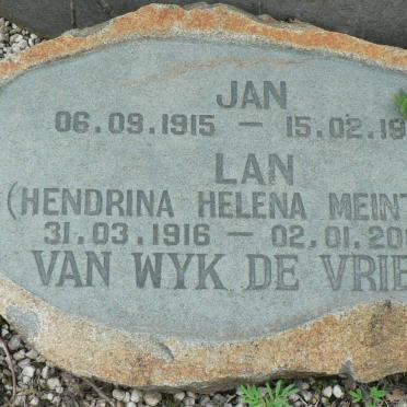 VRIES Jan, VAN WYK de 1915-1977 &amp; Hendrina Helena MEINTJIES 1916-2003