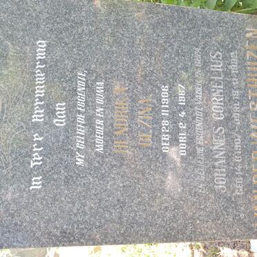 WESTHUIZEN Johannes Cornelius, van der 1907-1982 &amp; Hendrika Gezina 1906-1967