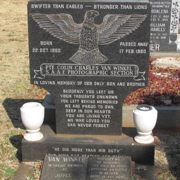 WINKEL Joyce, van 1936-1990 :: VAN WINKEL Colin Charles 1960-1980