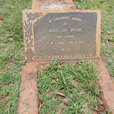 WYCHE Beryl Joy nee CROSS 1926-1946