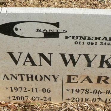WYK Anthony, van 1972-2007 :: VAN WYK Earl 1978-2018